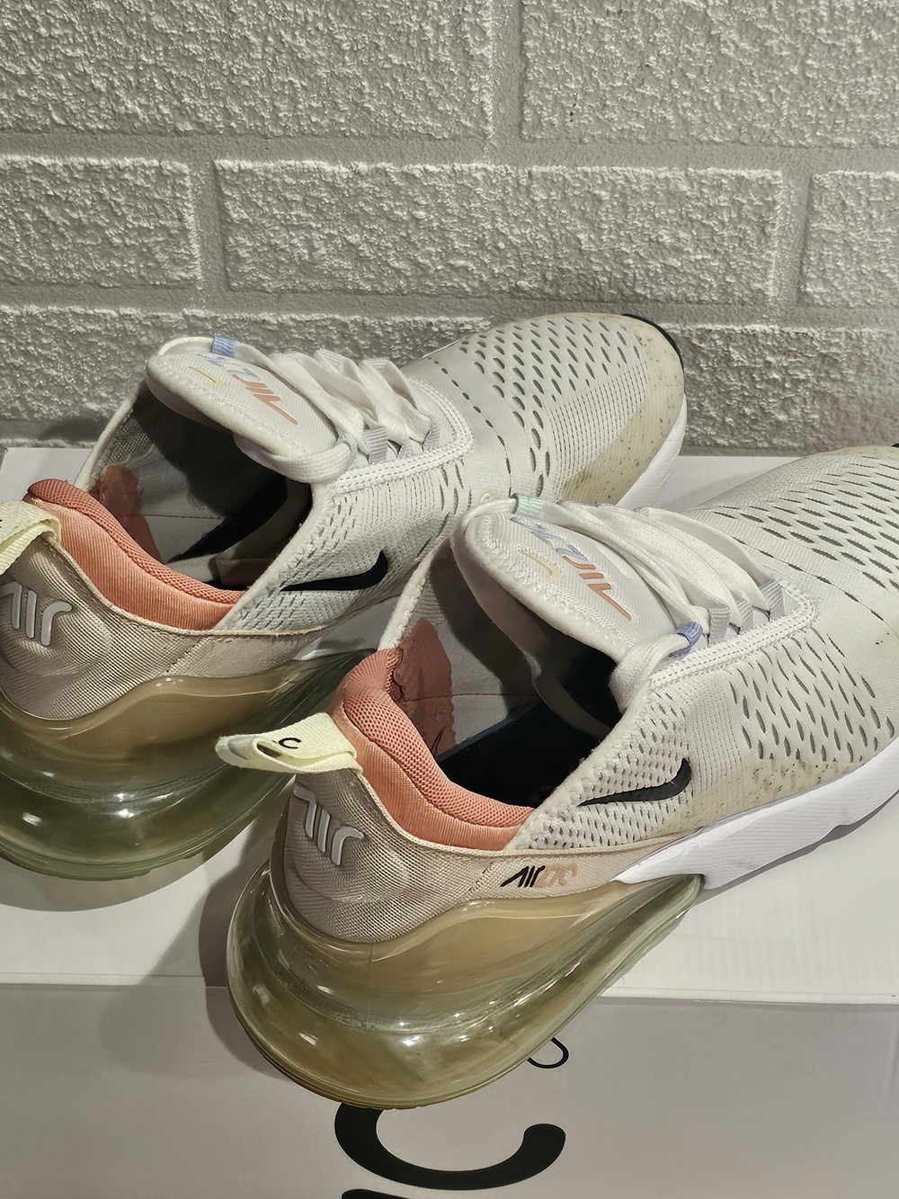 Nike White Air Max 270 with Coral Lining and Mint Accents - Picture 3 of 13